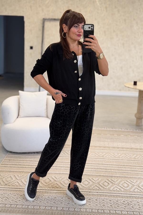 Gold Düğmeli Yakalı Triko Hırka Kazak Siyah Renk