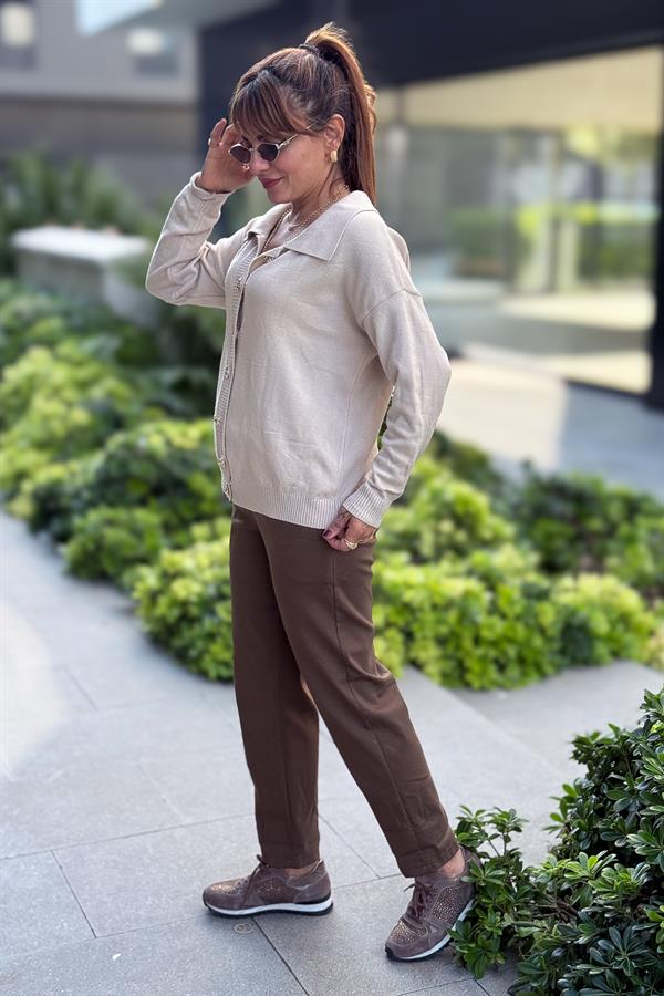 Gold Düğmeli Yakalı Triko Hırka Kazak Bej Renk