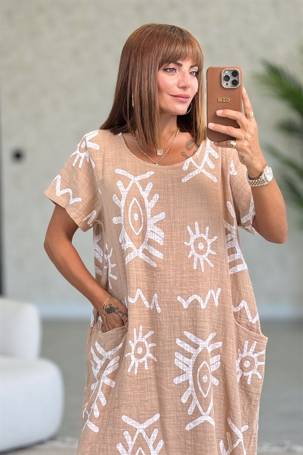 Göz Desen Çift Cepli Pamuklu Elbise Camel Renk