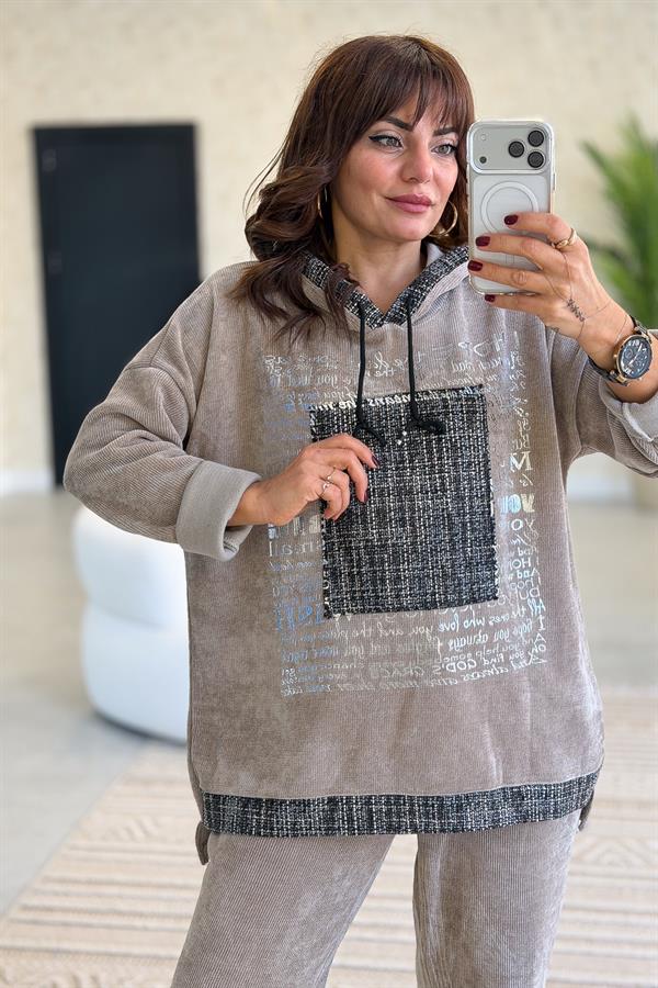 Gümüş Lak Baskılı Desenli Kapüşonlu Alt Üst Kadife Takım Vizon Renk