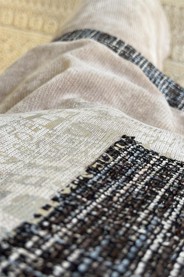 Gümüş Lak Baskılı Desenli Kapüşonlu Alt Üst Kadife Takım Vizon Renk