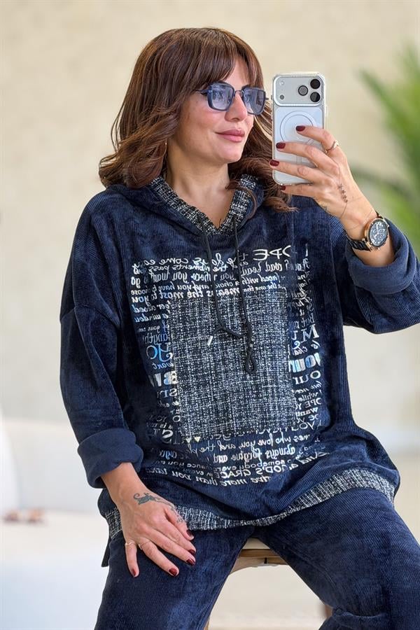 Gümüş Lak Baskılı Desenli Kapüşonlu Alt Üst Kadife Takım Lacivert Renk