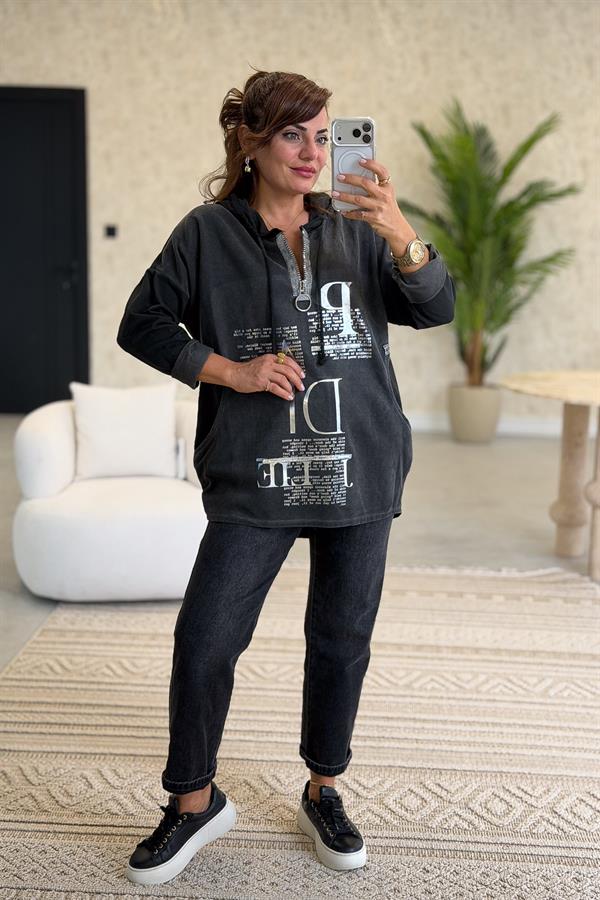 Gümüş Lak Baskılı Kapüşonlu Yıkamalı Sweet Siyah Renk