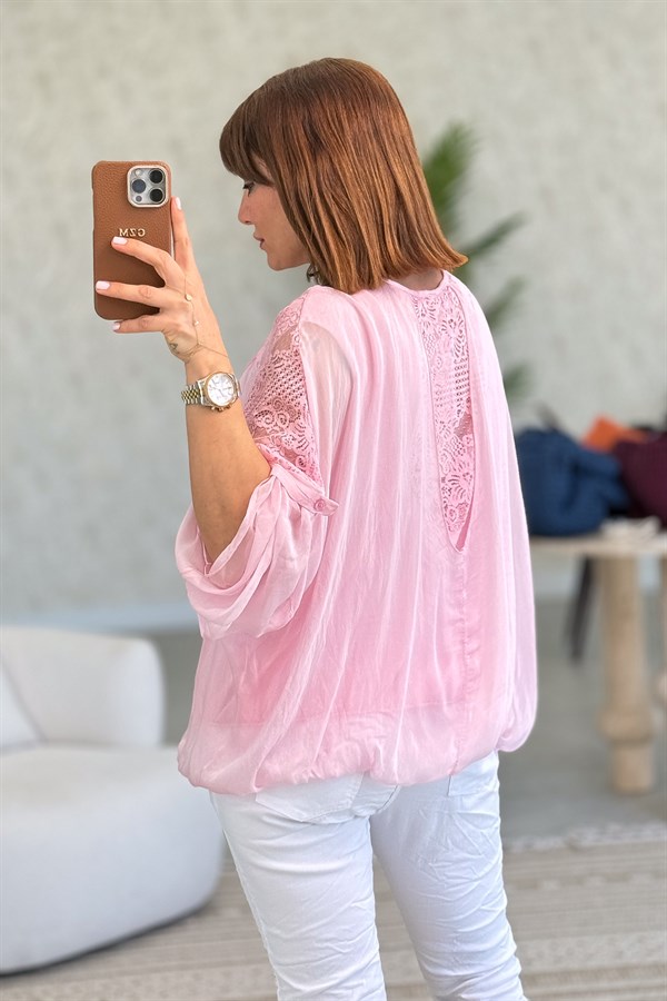 Güpür Detaylı V Yaka İpek Bluz Pembe Renk