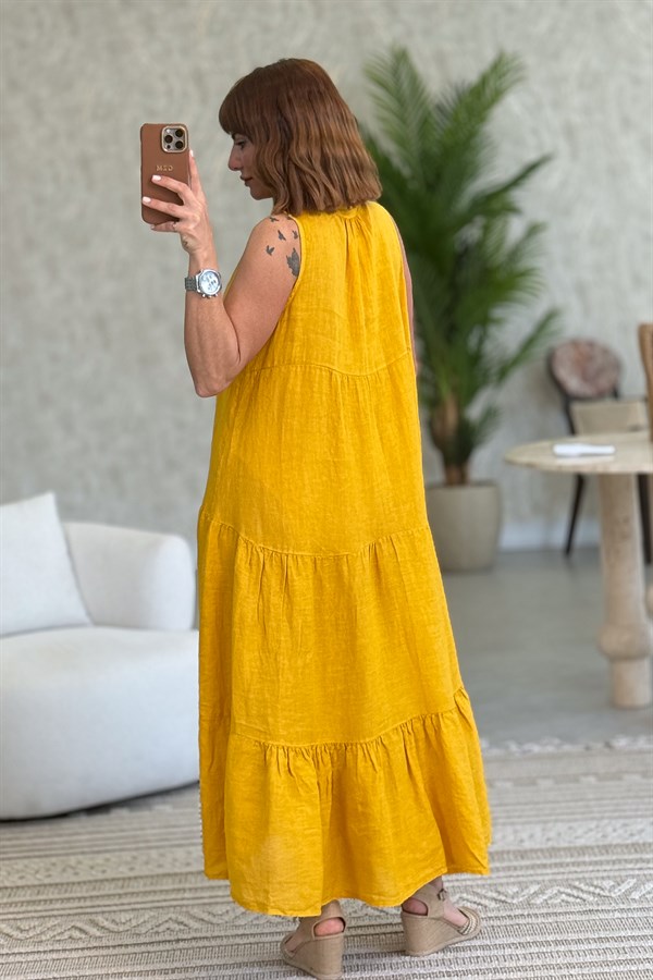 Hakim Yaka Düğmeli Kolsuz Keten Elbise Hardal Renk