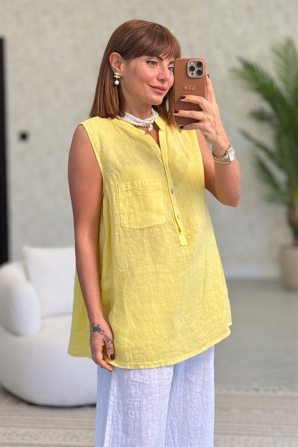 Hakim Yaka Tek Cepli 3 Düğmeli Kolsuz Keten Gömlek Sarı Renk