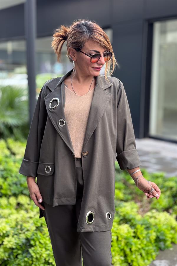 Halka Detaylı Asimetrik Kesim Ceketli Takım Haki Renk