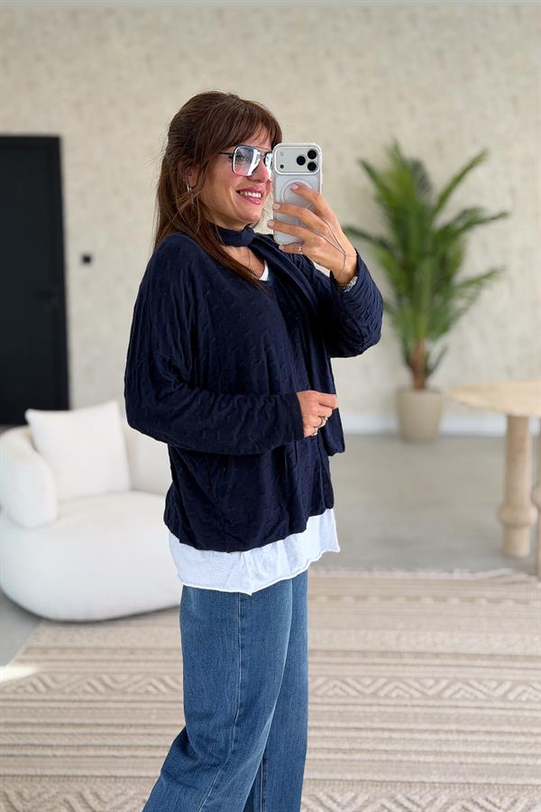 İç Astarı Pamuklu Üstü Trikolu Şallı Takım Bluz Lacivert Renk