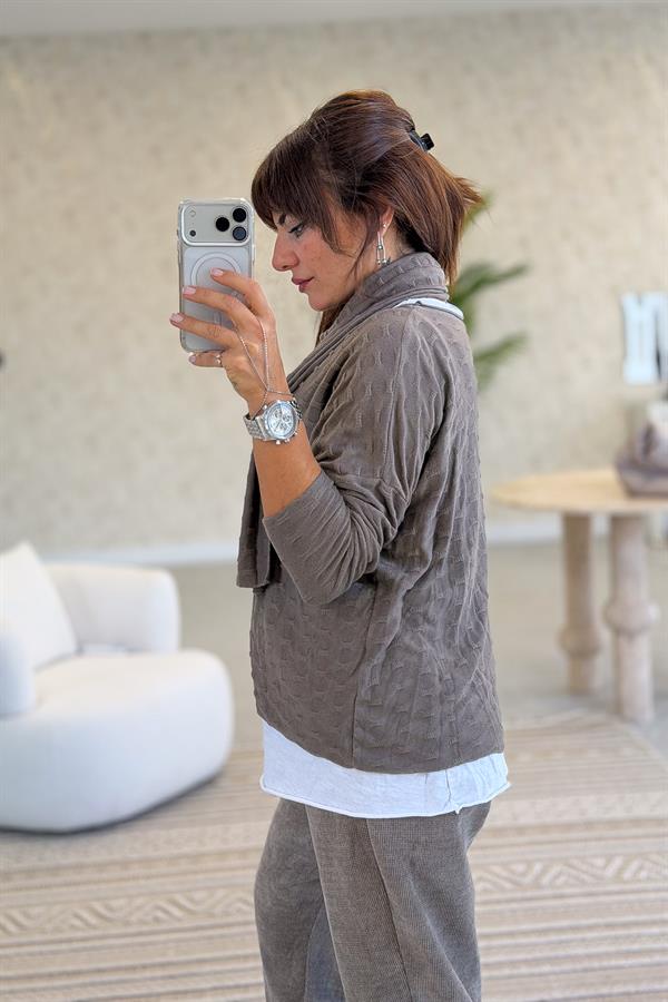 İç Astarı Pamuklu Üstü Trikolu Şallı Takım Bluz Vizon Renk