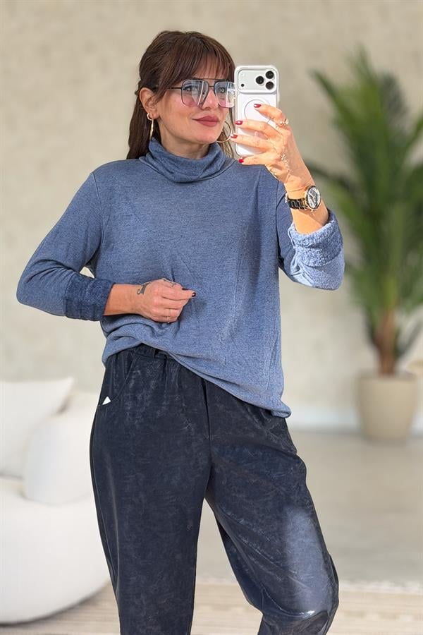 İçi Jardonlu Düz Basic Balıkçı Yaka Triko İndigo Renk