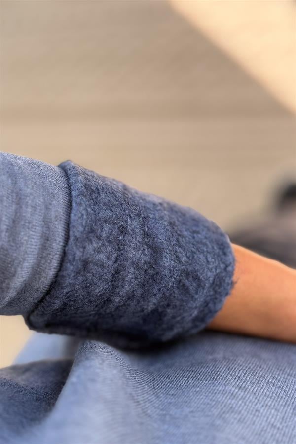 İçi Jardonlu Düz Basic Balıkçı Yaka Triko İndigo Renk