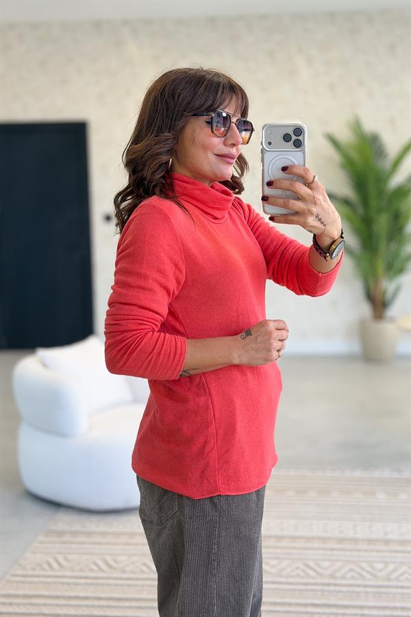 İçi Jardonlu Düz Basic Balıkçı Yaka Triko Nar Çiçeği Renk