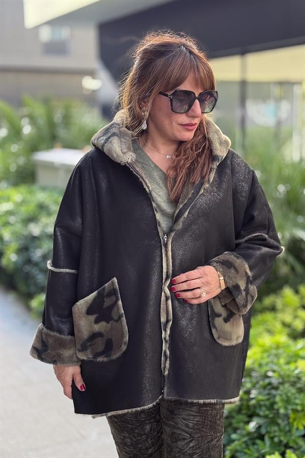 İçi Kamuflaj Desenli Güderi Kaban Siyah Renk