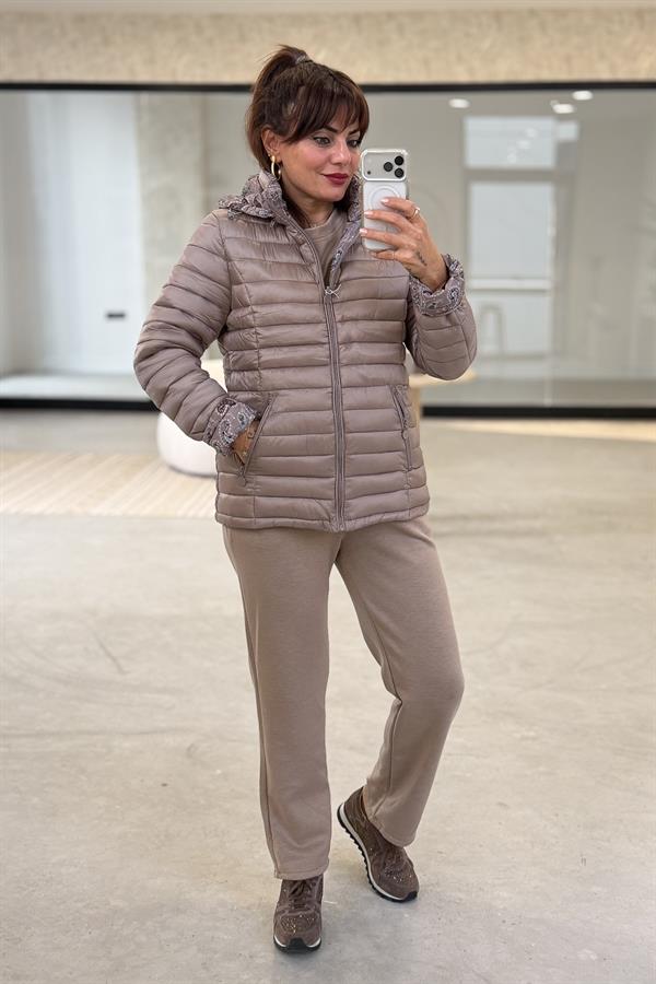 İçi Şal Desenli Çift Taraflı Kullanılan Mont Vizon Renk