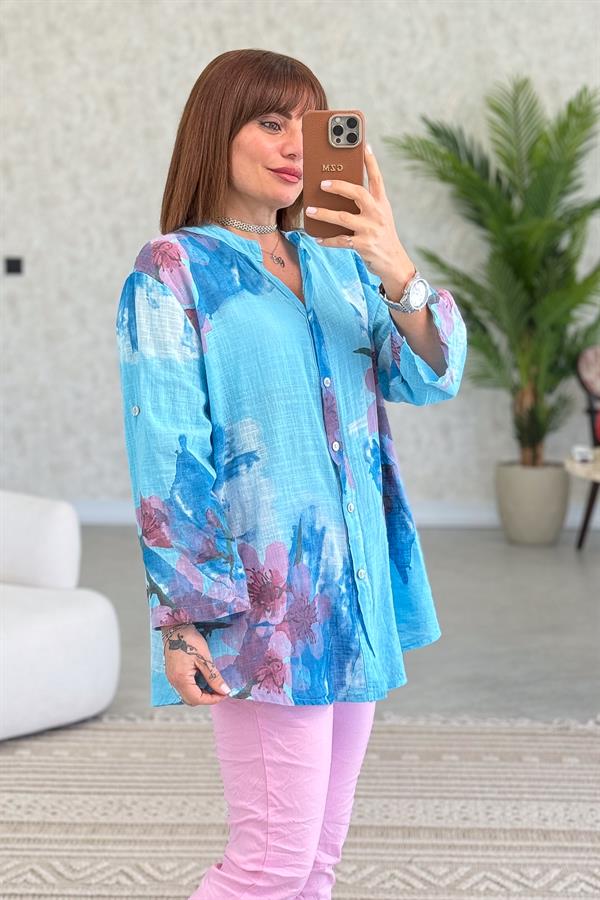 İri Pembe Çiçekli Hakim Yaka Pamuklu Gömlek Turkuaz Renk