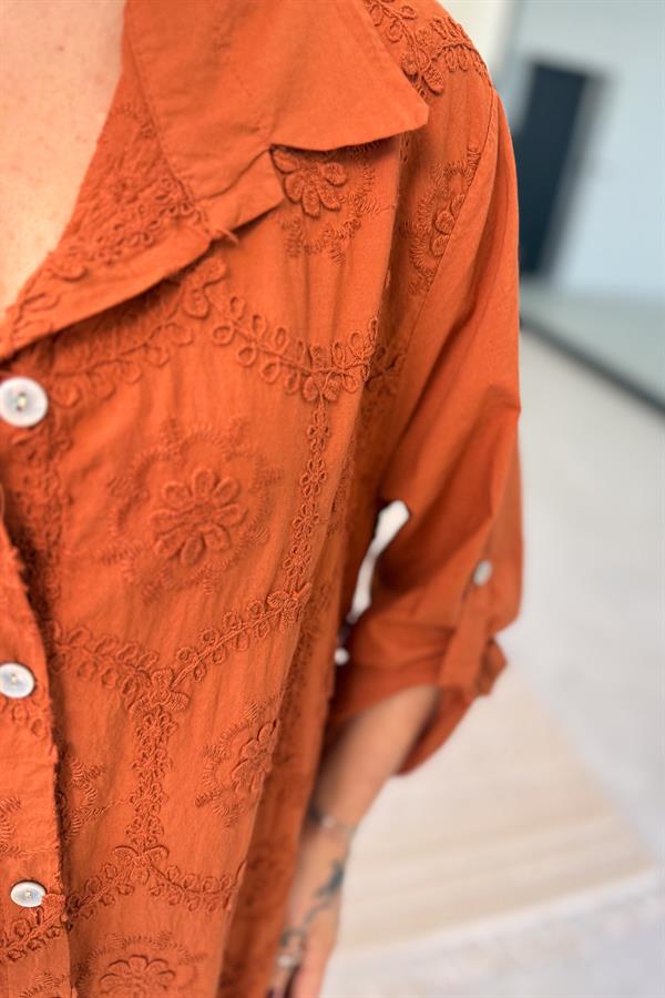 Kabartma Çiçekli Pamuklu Gömlek Elbise Kiremit Renk