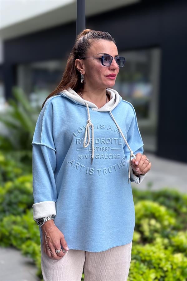 Kabartma Yazı Detaylı Çelik Örgü Kapüşonlu Sweet Bebe Mavi Renk