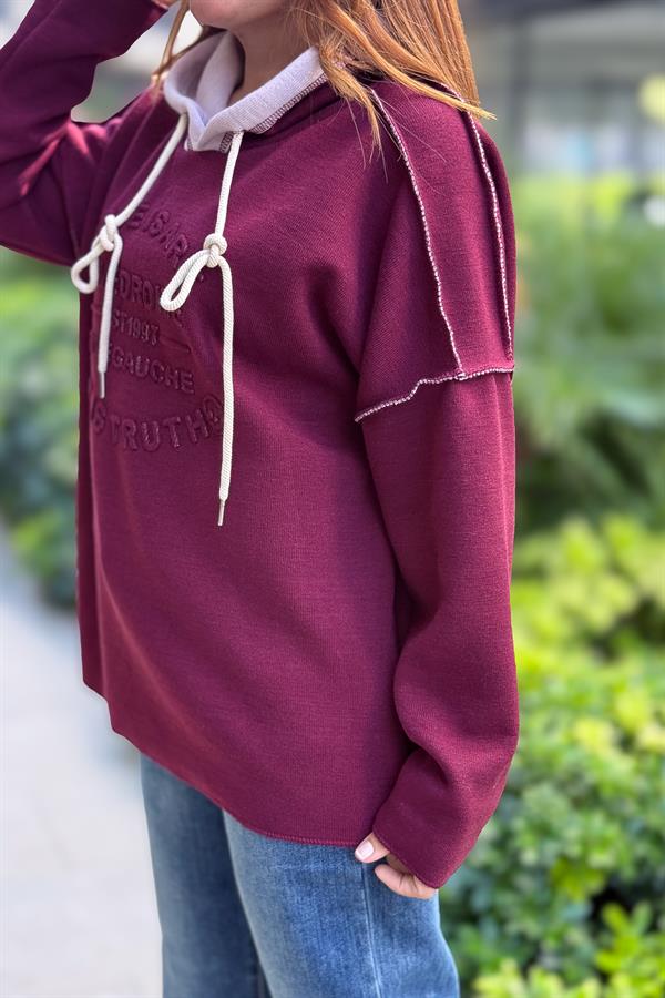 Kabartma Yazı Detaylı Çelik Örgü Kapüşonlu Sweet Bordo Renk