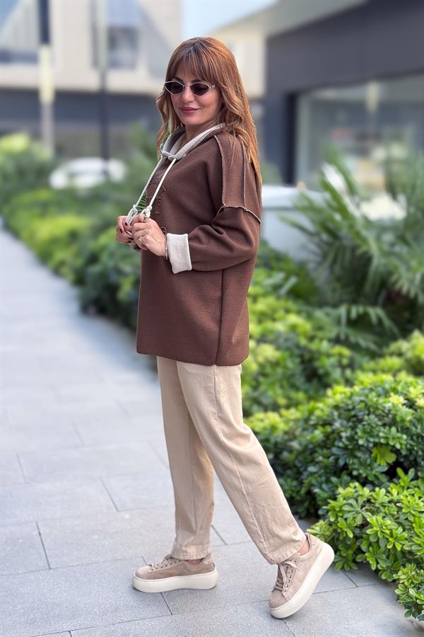 Kabartma Yazı Detaylı Çelik Örgü Kapüşonlu Sweet Kızılkahve Renk