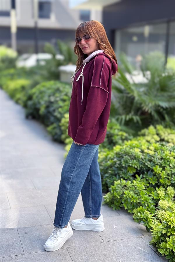 Kabartma Yazı Detaylı Çelik Örgü Kapüşonlu Sweet Bordo Renk