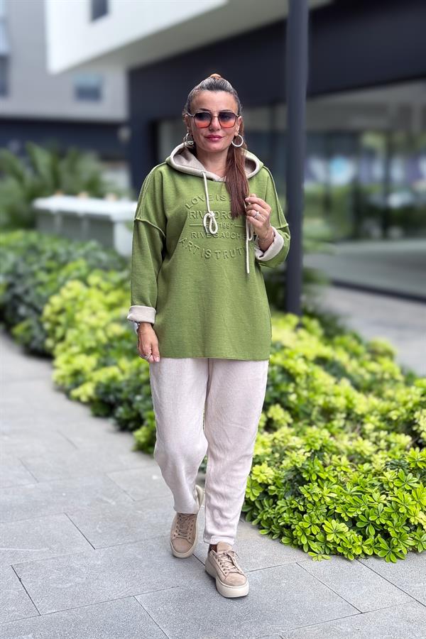 Kabartma Yazı Detaylı Çelik Örgü Kapüşonlu Sweet Fıstık Yeşil Renk