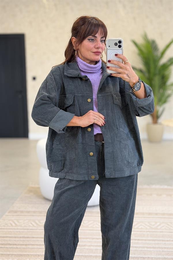 Kalın Fitilli Çift Cepli Gömlekli Alt Üst Kadife Takım Füme Renk