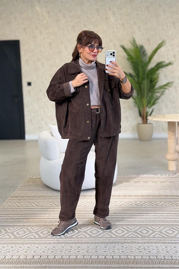 Kalın Fitilli Çift Cepli Gömlekli Alt Üst Kadife Takım Acı Kahve Renk