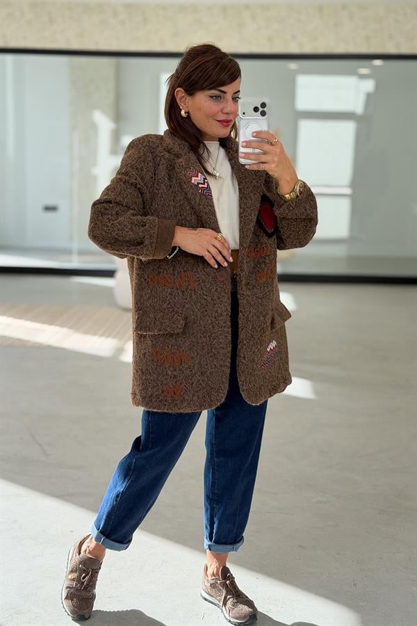 Kalp Detaylı Keçe Blazer Ceket Kahverengi Renk