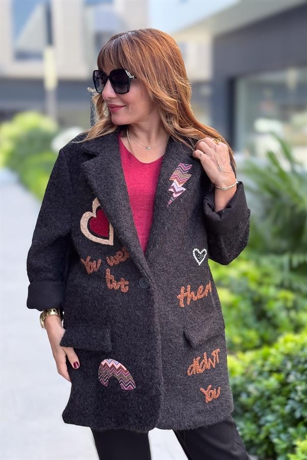 Kalp Detaylı Keçe Blazer Ceket Siyah Renk