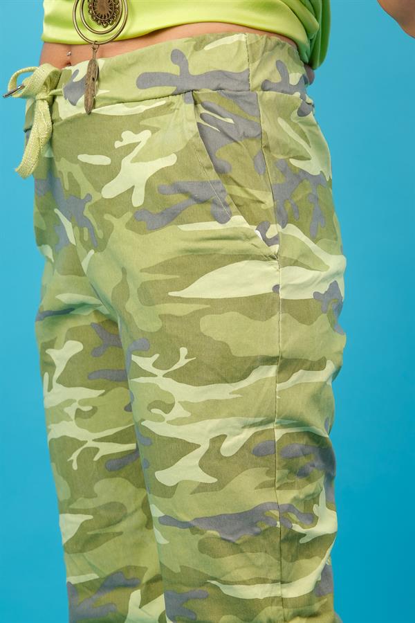 Kamuflaj Desen Likralı Şort Asit Renk