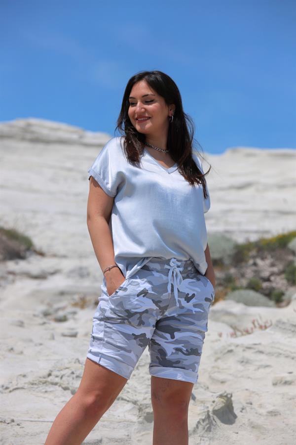 Kamuflaj Desen Likralı Şort Beyaz Renk