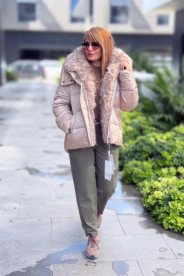 Kapüşonu Kürklü Şişme Mont Vizon Renk