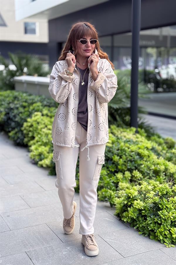 Kapüşonu Laklı Güderi Fistolu Ceket Bej Renk