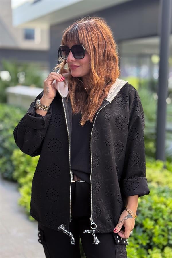 Kapüşonu Laklı Güderi Fistolu Ceket Siyah Renk