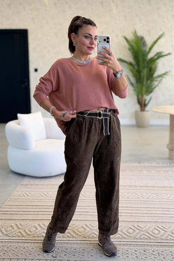 Kayık Yaka Kuzu Yünü Triko Açık Kiremit Renk