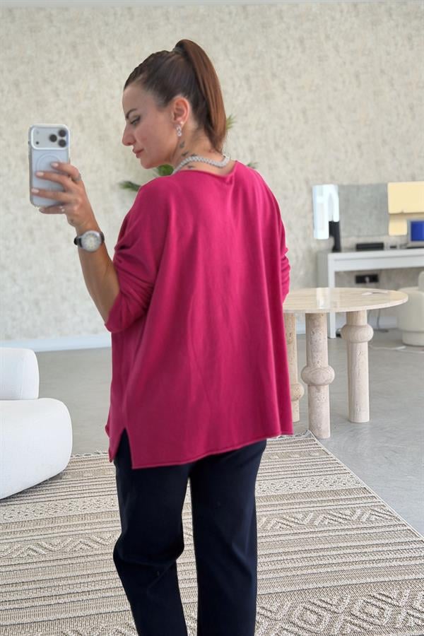Kayık Yaka Kuzu Yünü Triko Koyu Pembe Renk