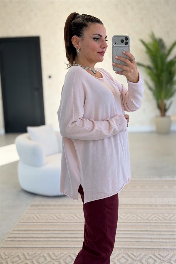 Kayık Yaka Kuzu Yünü Triko Pudra Renk