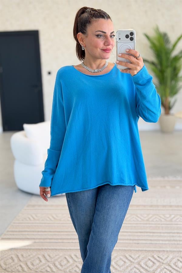 Kayık Yaka Kuzu Yünü Triko Turkuaz Renk