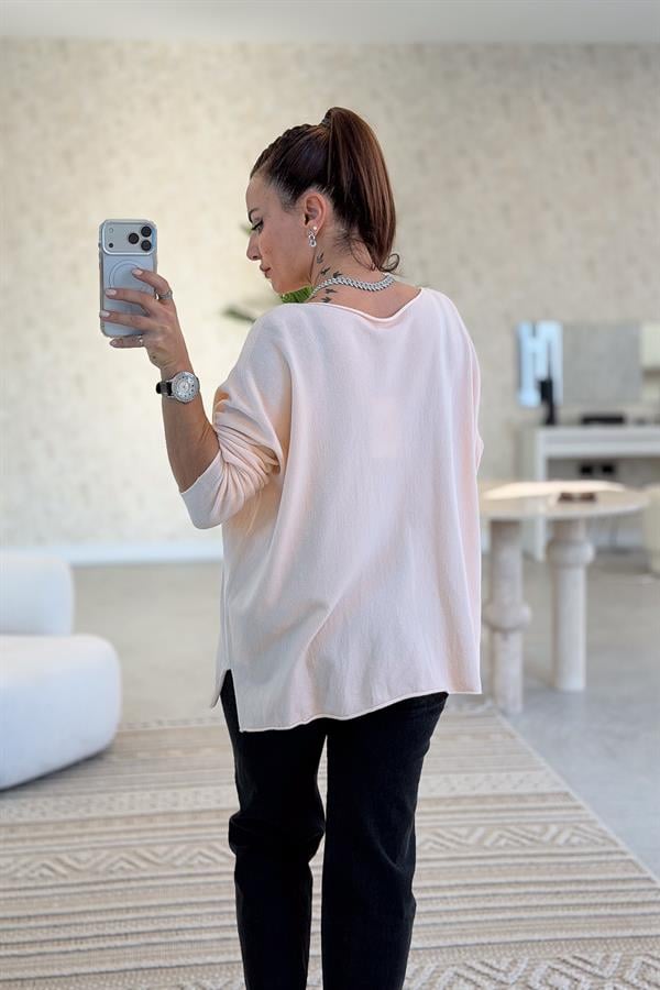 Kayık Yaka Kuzu Yünü Triko Yavru Ağzı Renk