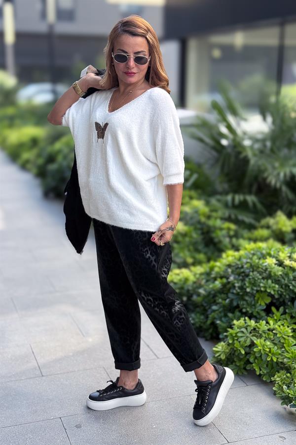 Kelebek Baskılı Yarım Kol Angora Kazak Beyaz Renk