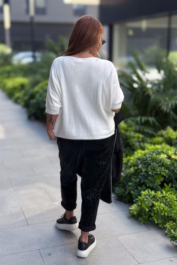 Kelebek Baskılı Yarım Kol Angora Kazak Beyaz Renk