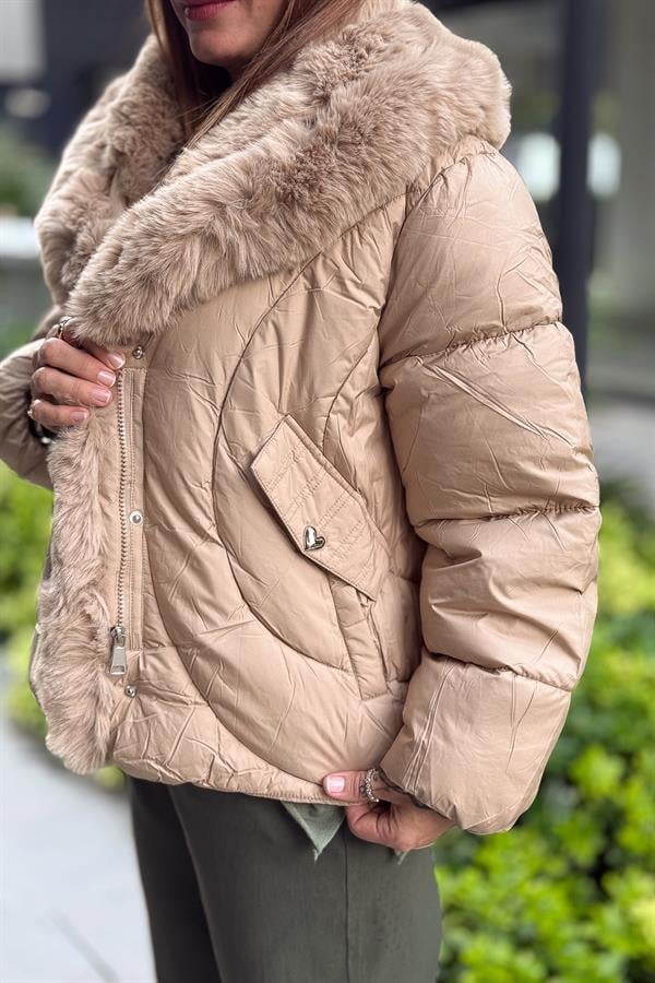 Kürk Yakalı Kalp Cıtcıtlı Mont Camel Renk