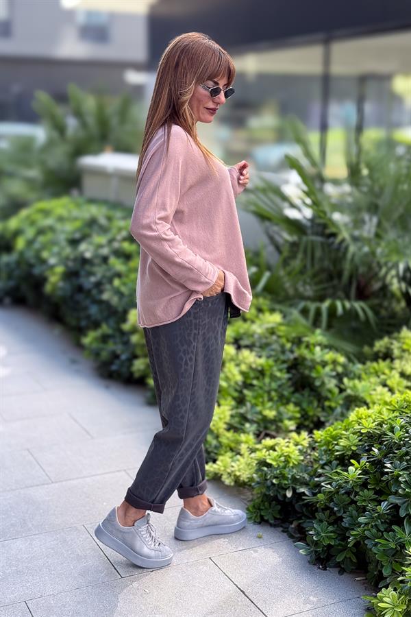 Kuzu Yünü V Yaka Triko Pudra Renk