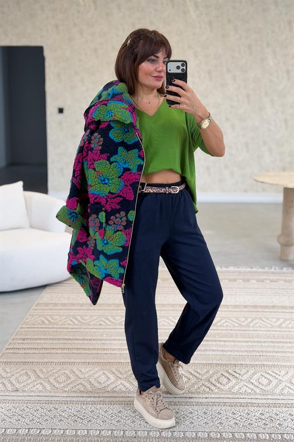 Kuzu Yünü V Yaka Triko Yeşil Renk