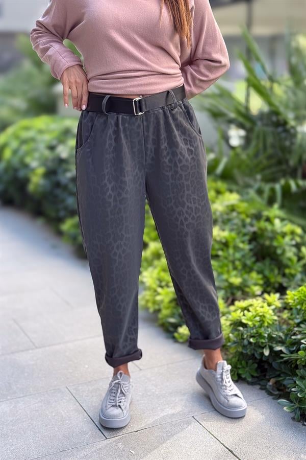 Leopar Desenli Deri Görünümlü Pantolon Antresit Renk