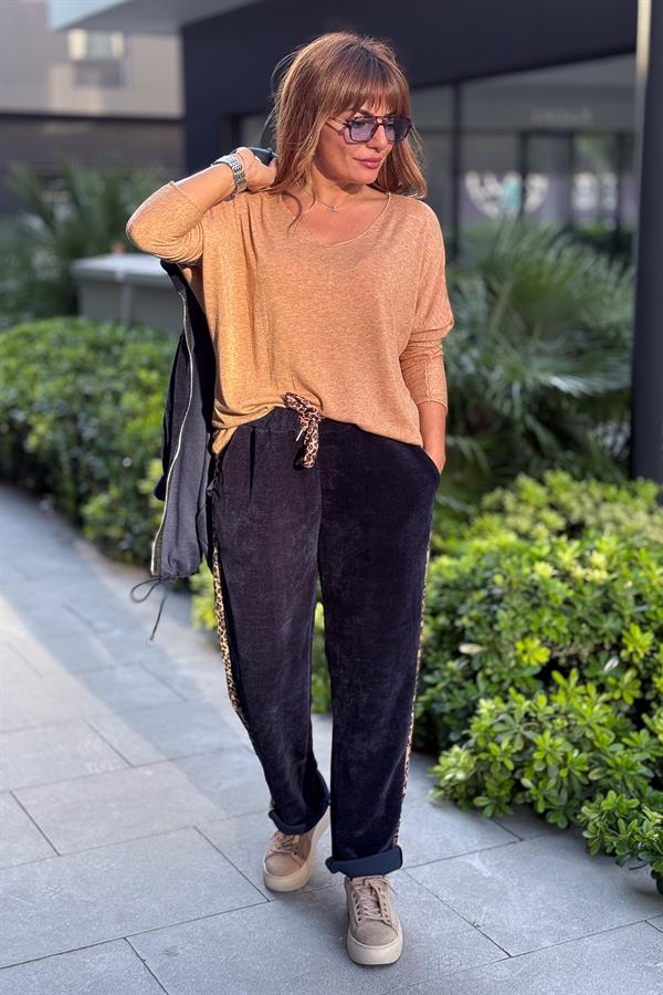 Leopar Şeritli Kadife Pantolon Lacivert Renk