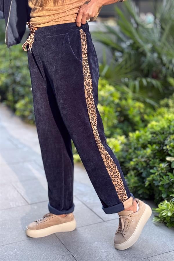 Leopar Şeritli Kadife Pantolon Lacivert Renk