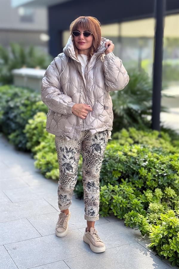 Leopar Ve Çiçek Desenli Likralı Pantolon Bej Renk