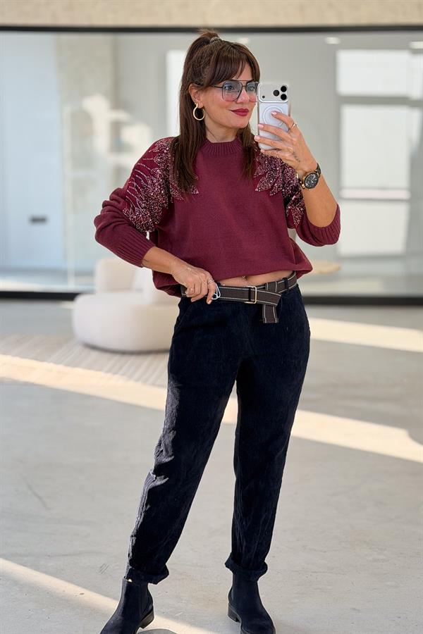 Omuzları Taş Boncuk İşlemeli Premium Kazak Bordo Renk