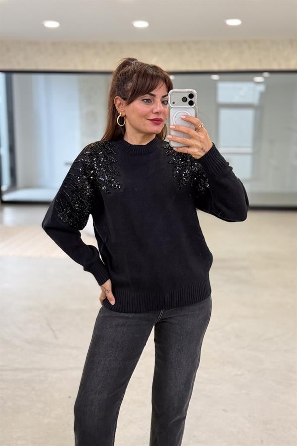 Omuzları Taş Boncuk İşlemeli Premium Kazak Siyah Renk